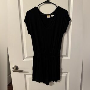C & C CALIFORNIA BLACK ROMPER
